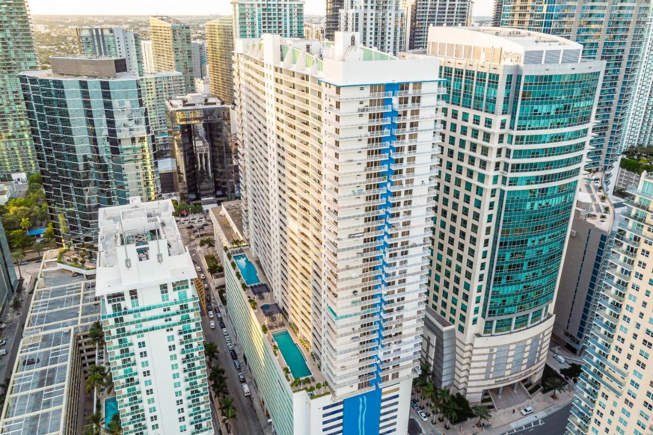The Club At Brickell Bay Luxury Suites Miami Eksteriør billede