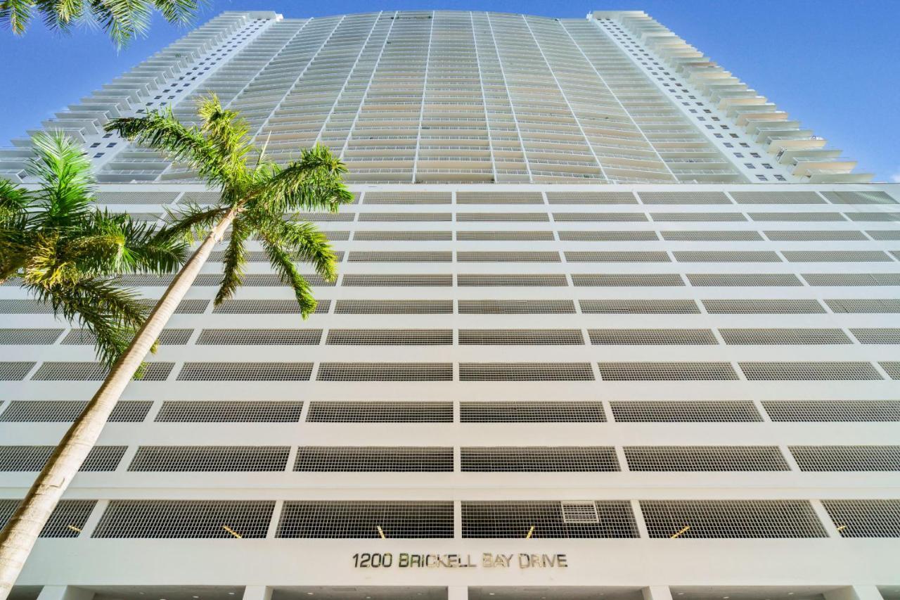 The Club At Brickell Bay Luxury Suites Miami Eksteriør billede