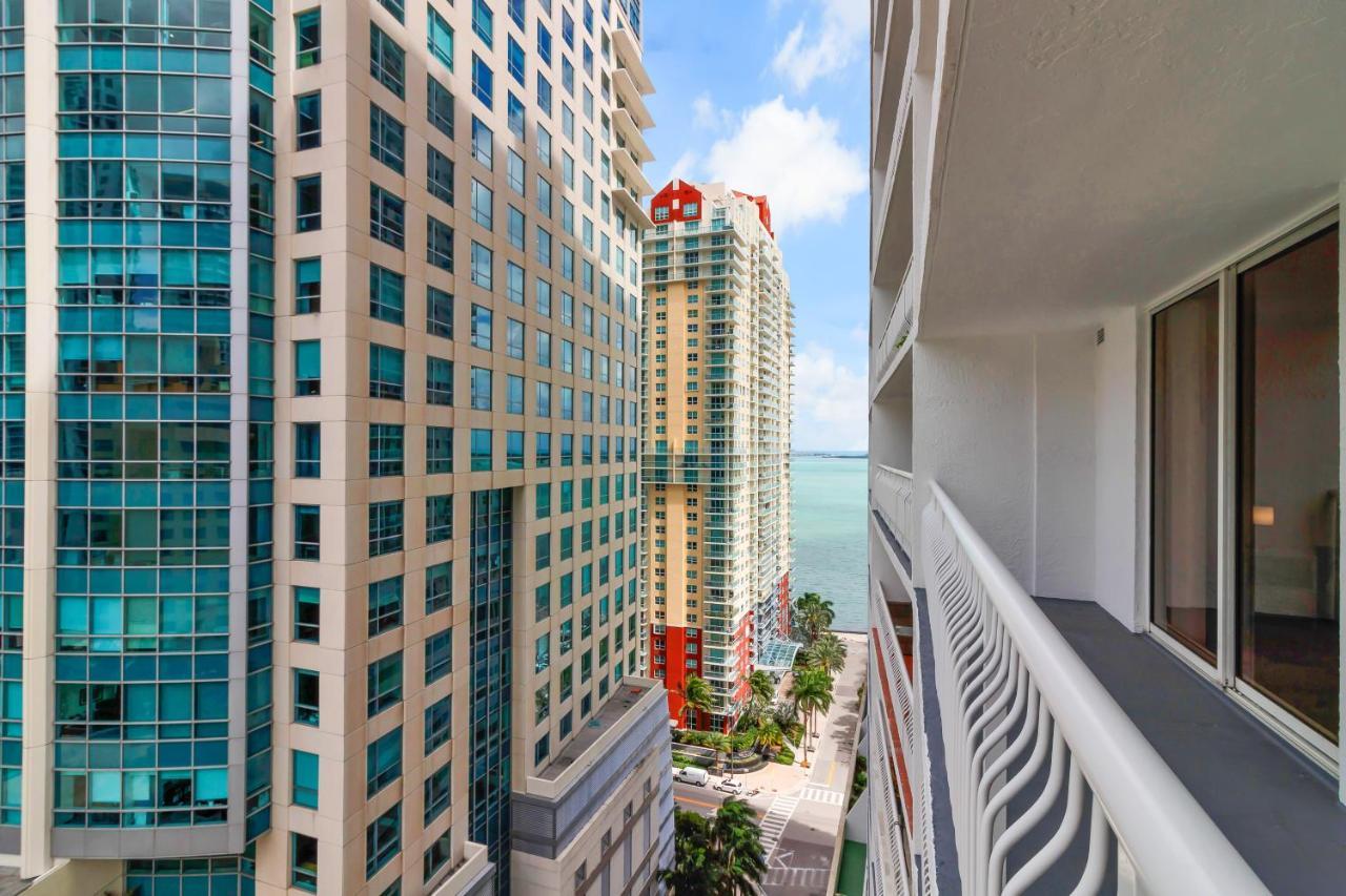 The Club At Brickell Bay Luxury Suites Miami Eksteriør billede