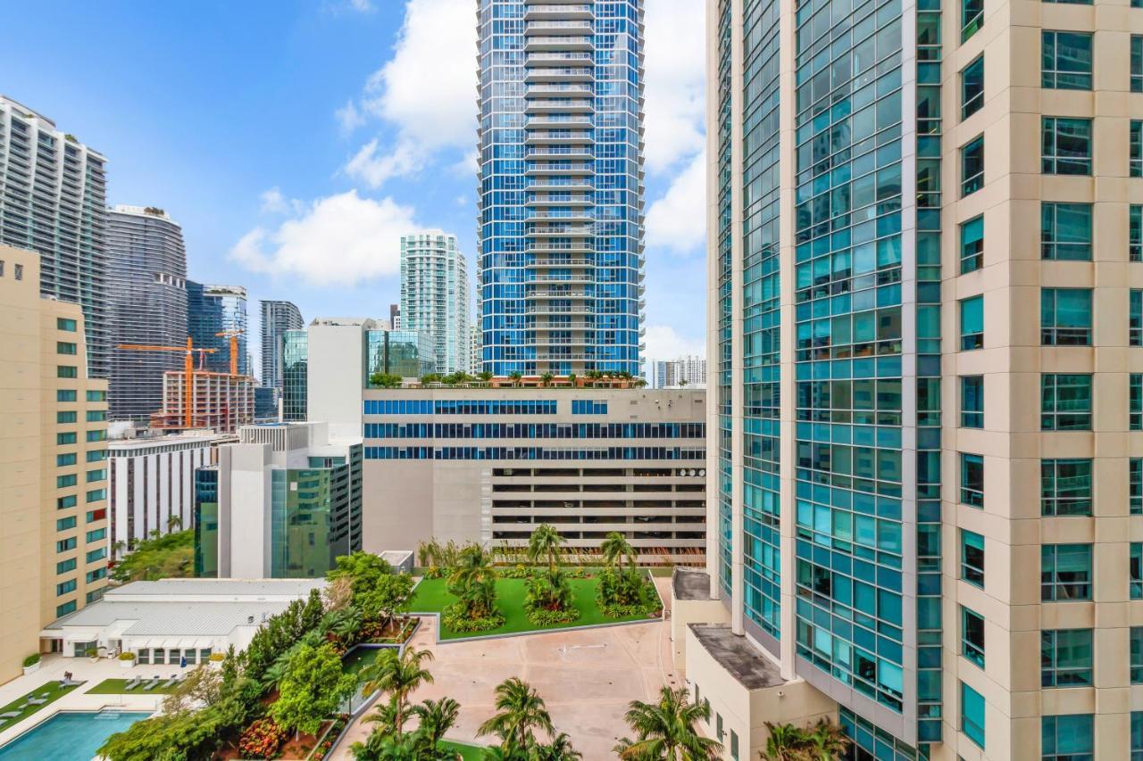 The Club At Brickell Bay Luxury Suites Miami Eksteriør billede