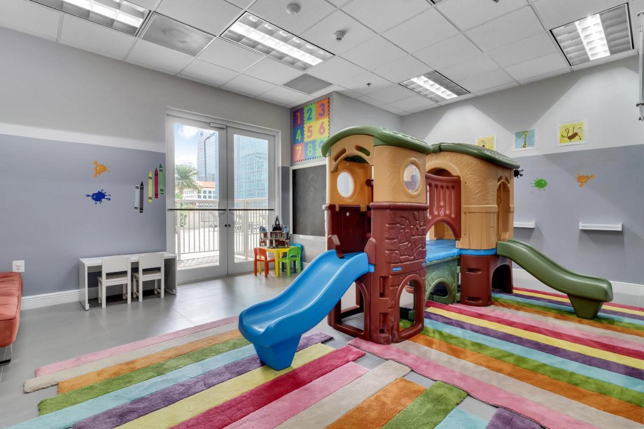 The Club At Brickell Bay Luxury Suites Miami Eksteriør billede