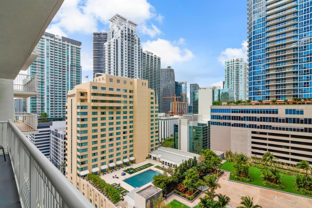 The Club At Brickell Bay Luxury Suites Miami Eksteriør billede