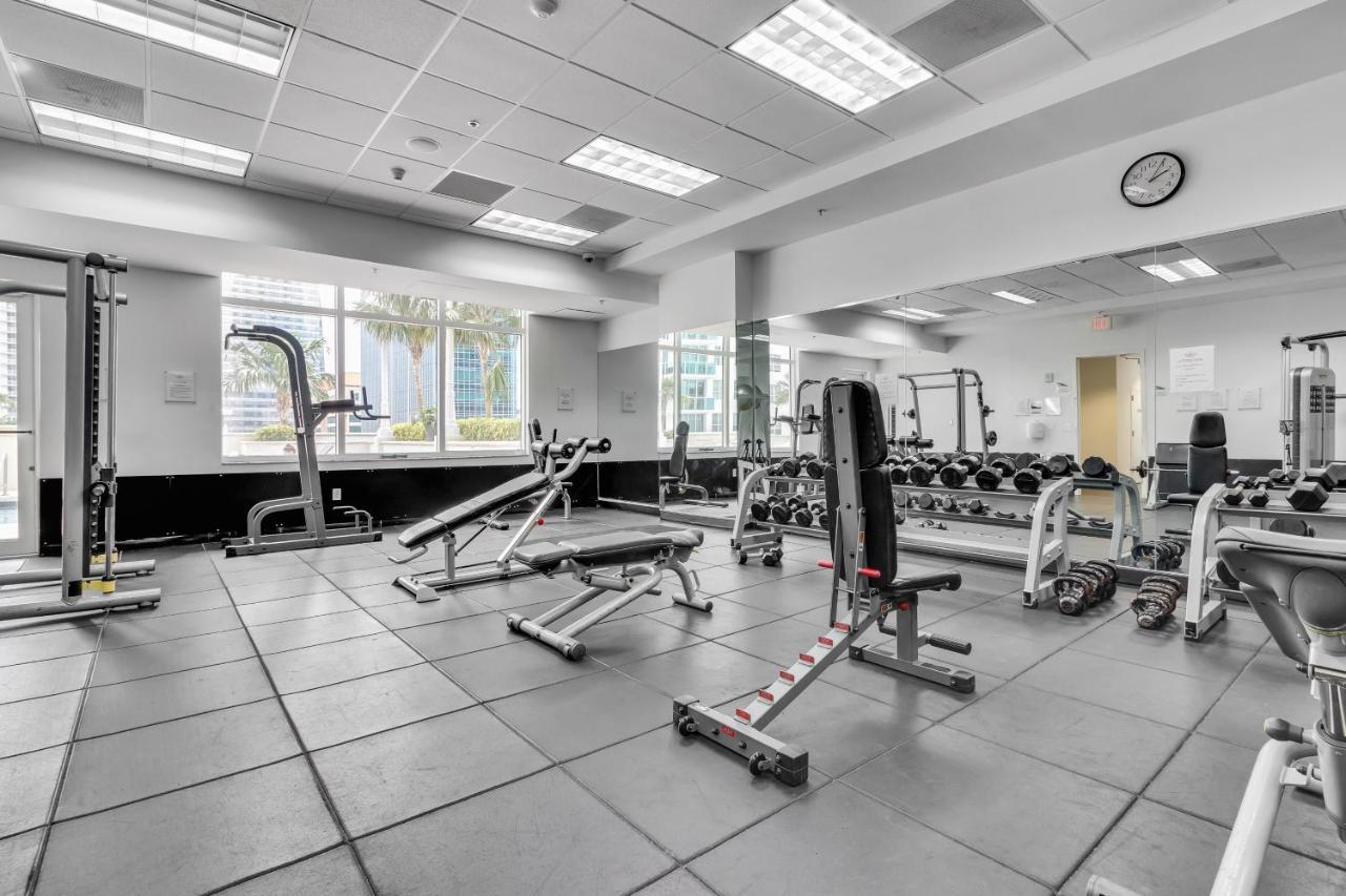 The Club At Brickell Bay Luxury Suites Miami Eksteriør billede