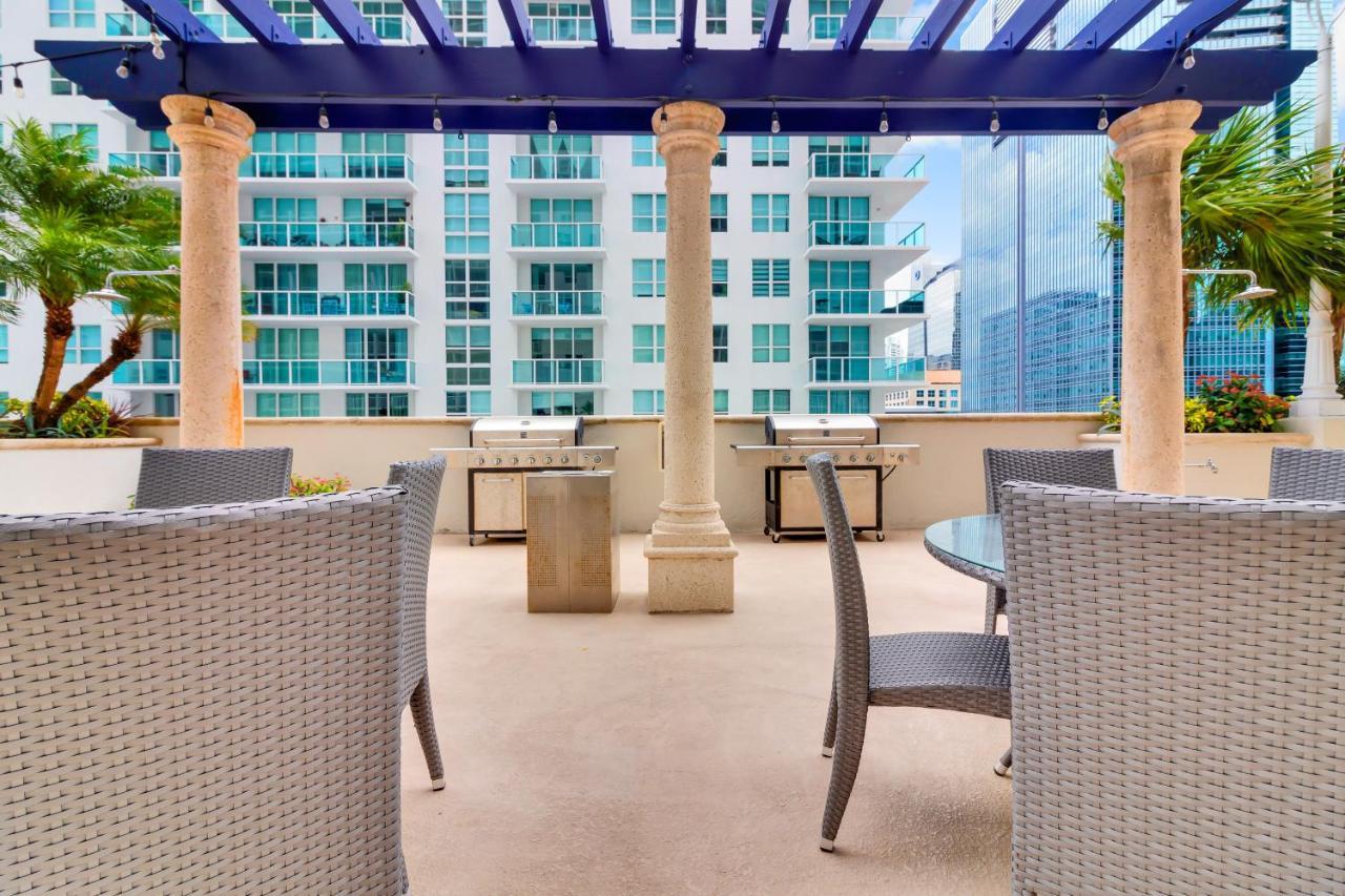 The Club At Brickell Bay Luxury Suites Miami Eksteriør billede