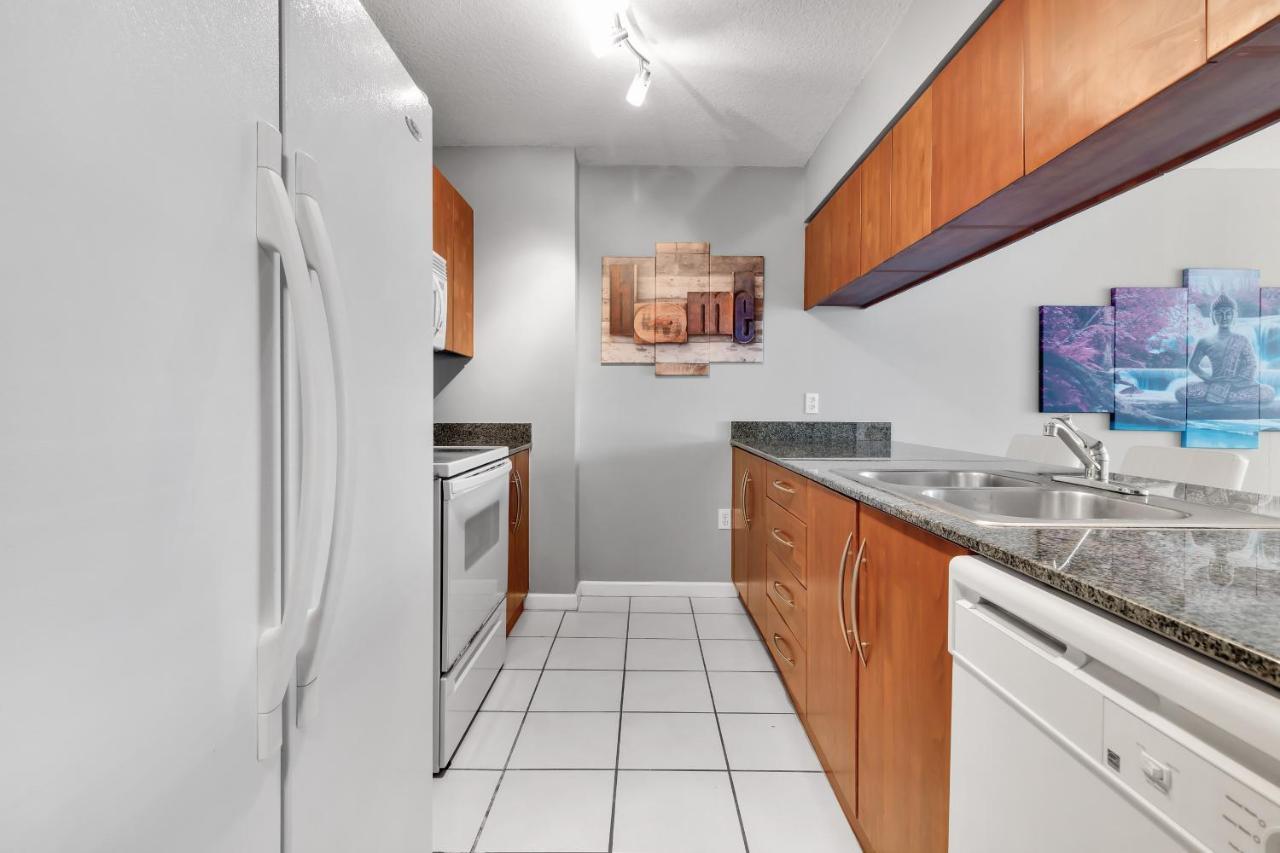 The Club At Brickell Bay Luxury Suites Miami Eksteriør billede